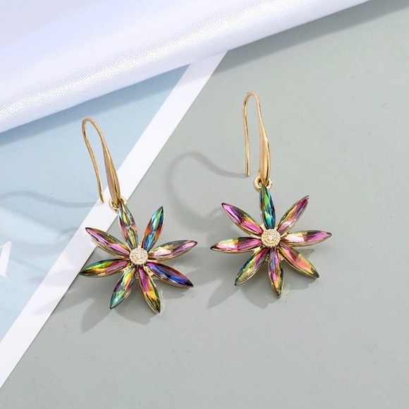 GlitzBlitz Boutique Jewelry - Any 2/$20! Gold Multi-Colored Flower Drop Earrings